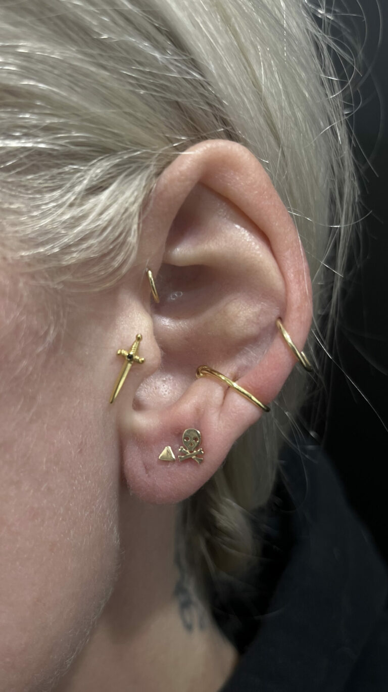 Gold_body Jewelry_Piercing_Thousand_Oaks 1.43.44 PM